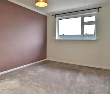 3 bedroom house to rent - Photo 2