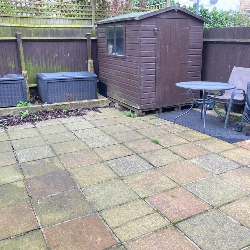 Room in a Shared House, Ealing, W13 - Photo 1