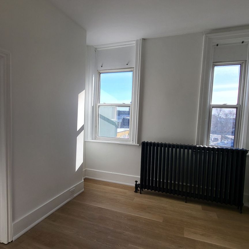 For Lease - 172.5 Hunter Street Unit# 7, Peterborough, Ontario - Photo 1