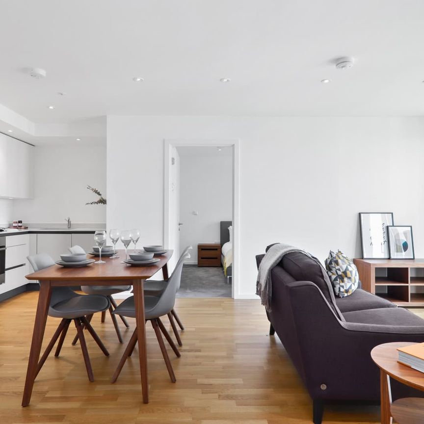 Vesta House, E20 1AN, London - Photo 1