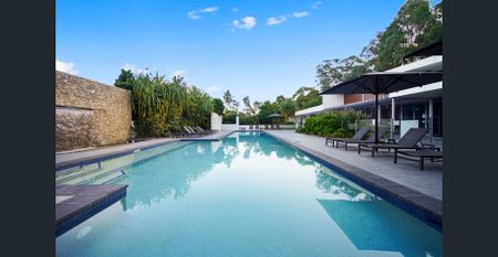 Fully Furnished Modern Apartment – Prime Varsity Lakes Location - Photo 2