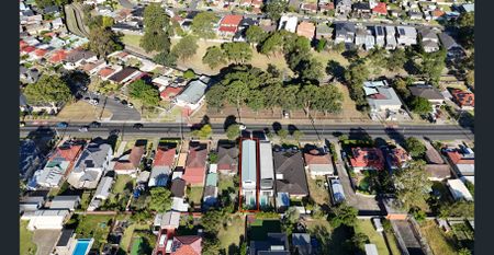 BRAND NEW DESIGNER HOME - Photo 2