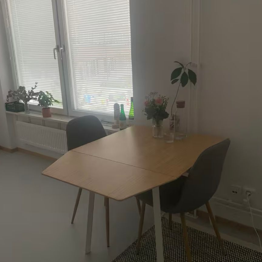 Albanovägen, Stockholm - Photo 1