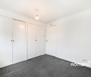 5 bedroom house to rent - Photo 2
