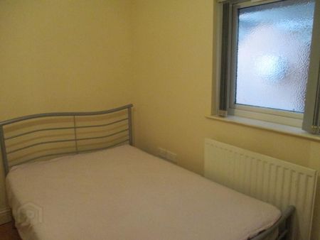 Great Apartment, 80b Fitzroy Avenue, Queens Botanic Quarter, Belfast, BT7 1HX - Photo 3