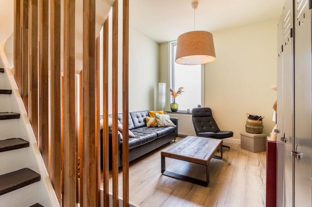 HIPPE WONING TE HUUR AAN HET ASTRIDPARK IN KORTRIJK - Photo 1