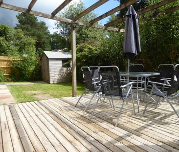 House to rent - Photo 2