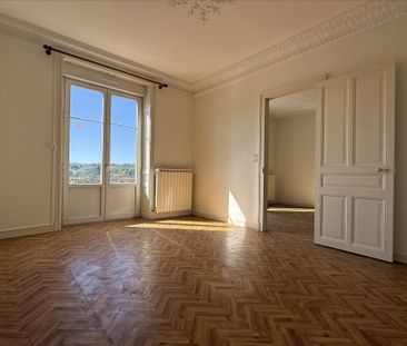 Location Appartement 3 pièces 82m² - Photo 5