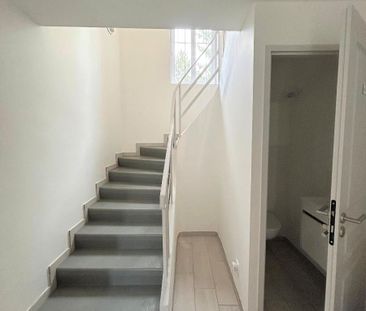 Location Appartement 3 pièces 51m² FONTAINES SUR SAONE 69270 - Photo 1