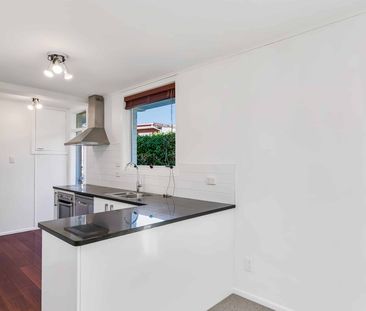SUMMER STUNNER - SAINT HELIERS Two-Bedroom unit. - Photo 3