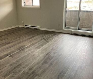 For Lease - 560 Bloor Street Unit# 105, Oshawa, Ontario - Photo 1