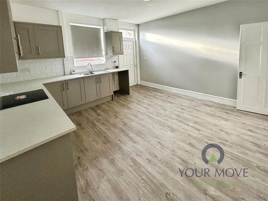 3 bedroom terraced house to rent - Photo 1