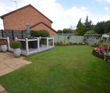 4 bedroom detached house to rent - Photo 2