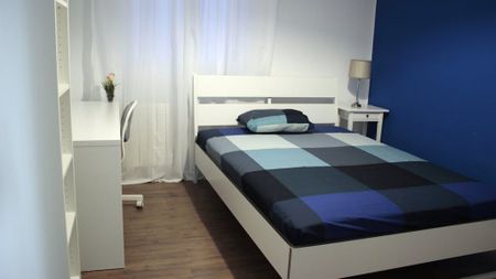 Calle de Francisco Silvela, Madrid, Community of Madrid 28028 - Photo 3