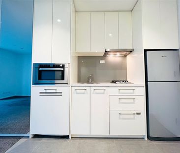 3804/618 Lonsdale Street - Photo 3