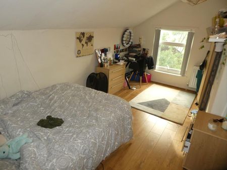 6 bedroom terraced house to rent - Photo 5