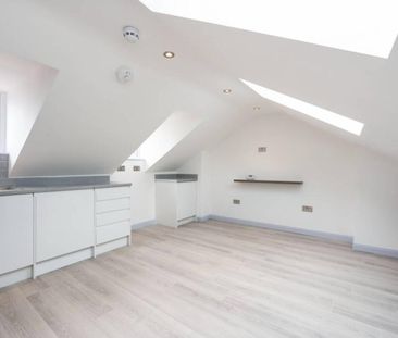 Studio Flat, Croydon Road, SE20 - Photo 6