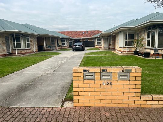 Position Perfect - 6 Month Lease - Photo 1