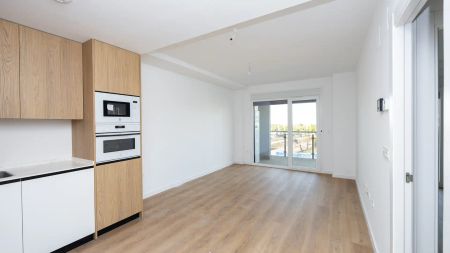 Piso de alquiler en Avenida de Pampaneira, 22, Rosaleda - Juventud - Foto 5