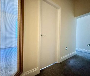 Huddersfield Road, Holmfirth, HD9 - Photo 6