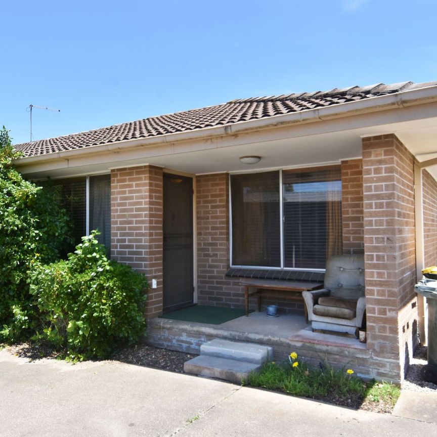 Unit 4/2 Weemala Avenue, Delacombe - Photo 1