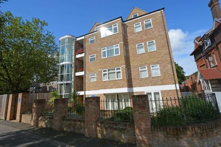 2 bedroom flat to rent - Photo 5