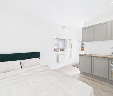 Studio to rent - Photo 3