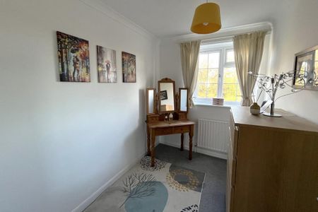 2 bedroom terraced house to rent - Photo 2