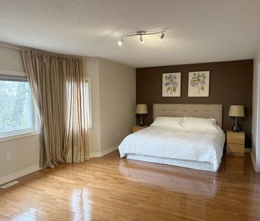 For Lease - 2429 Whitehorn Drive, Burlington, Ontario - Photo 5