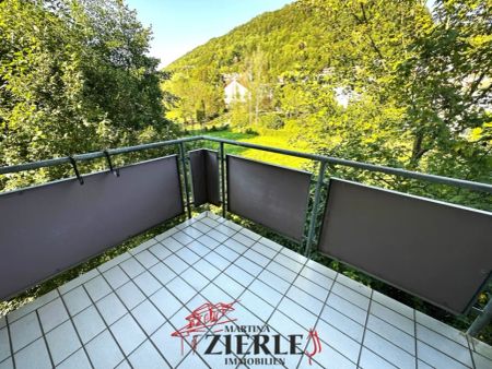 Gelegenheit! Wohnen, wo andere Urlaub machen! Schöne, moderne 2,5-Zimmer Wohnung im DG mit Balkon! - Foto 2