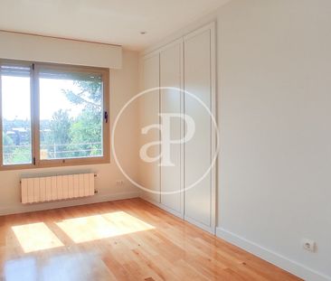 Flat for rent in La Moraleja (La Moraleja) - Photo 5