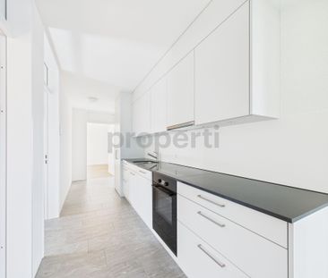 Moderne 3.5-Zimmer Wohnung mit Terrasse in Benzenschwil - Photo 5