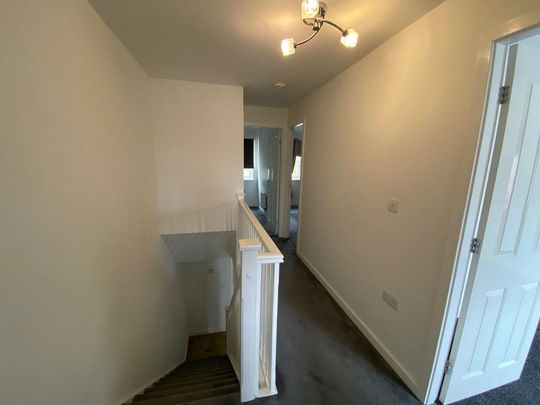 3 bedroom terraced house to rent - Photo 1