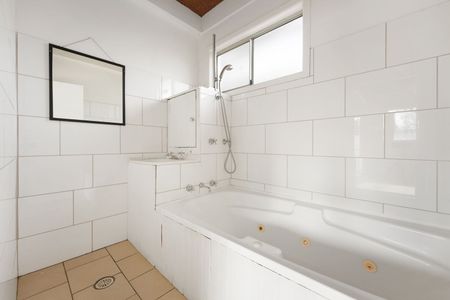 Home For Rent - Photo 5