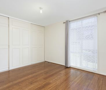 84 Ross Smith Crescent, Scullin ACT, Belconnen - Photo 1