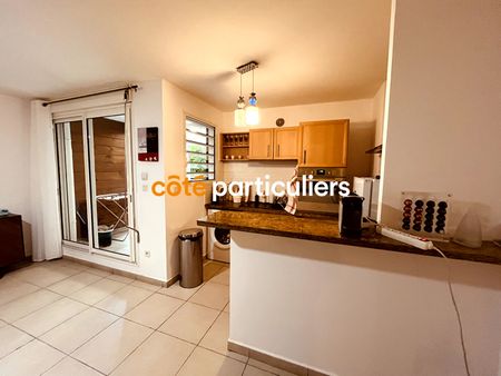 A LOUER - APPARTEMENT T2 MEUBLE - BELLEPIERRE - Photo 2