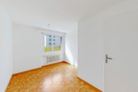 Wohnung mit grossem Schlafzimmer - der Frühling kann kommen. - Foto 3