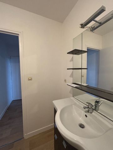 Location Appartement 3 pièces 40m² - Photo 5