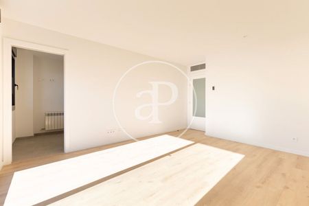 Piso de alquiler en Plaça D'ausiàs March, Turó de Can Mates - Photo 3