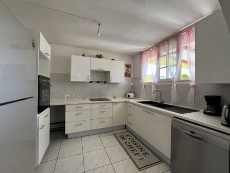 Maison quatre pièces aux coeur des Abymes - Photo 2