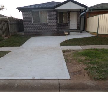Brand new 2 bedroom brick home - Photo 3