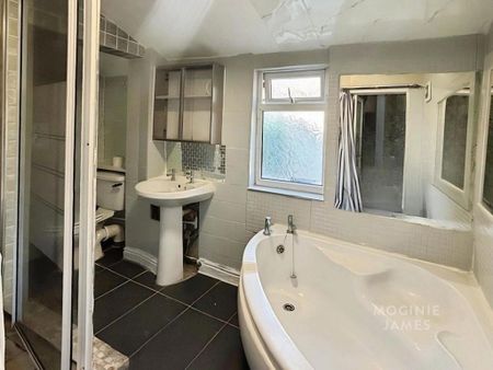 3 bedroom terraced house to rent - Photo 4