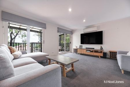 9 Jonathan Close, BAYSWATER - Photo 3