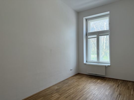Unbefristet: Modernisierte Altbauwohning in Liesing Hochstraße 11 Top 2 - Photo 1