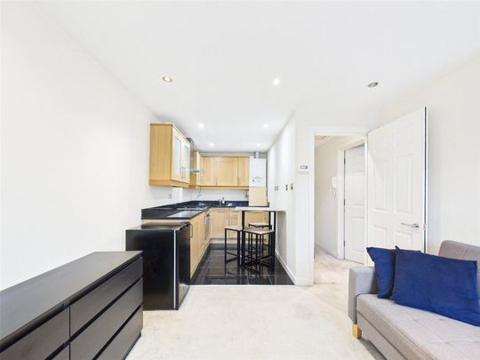 1 bedroom apartment to rent - Photo 1