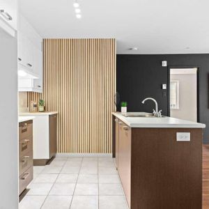 2 chambres à coucher 1 salle de bain Appartement - Photo 2