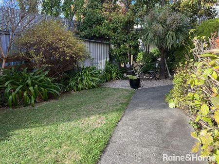 2/2 Thomas Street, Bellerive, TAS 7018 - Photo 4