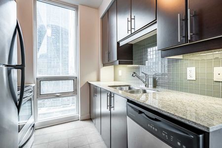 For Lease - 18 Harbour Street Unit# 1605, Toronto, Ontario - Photo 5