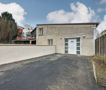 🌞 Loft lumineux en duplex – 66 m² au sol – Calme absolu – 52 rue Ju... - Photo 3