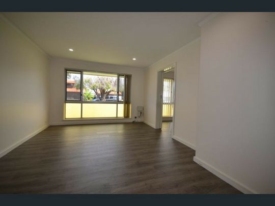 CHARMING HOME IN SILVER SANDS , WALK TO BEACH - Photo 1